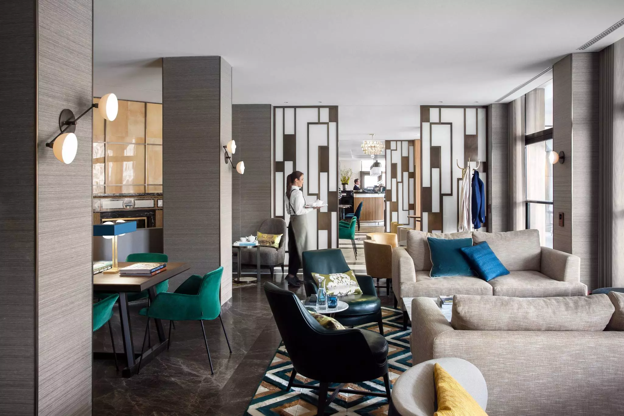 Barchetta Bar & Lounge