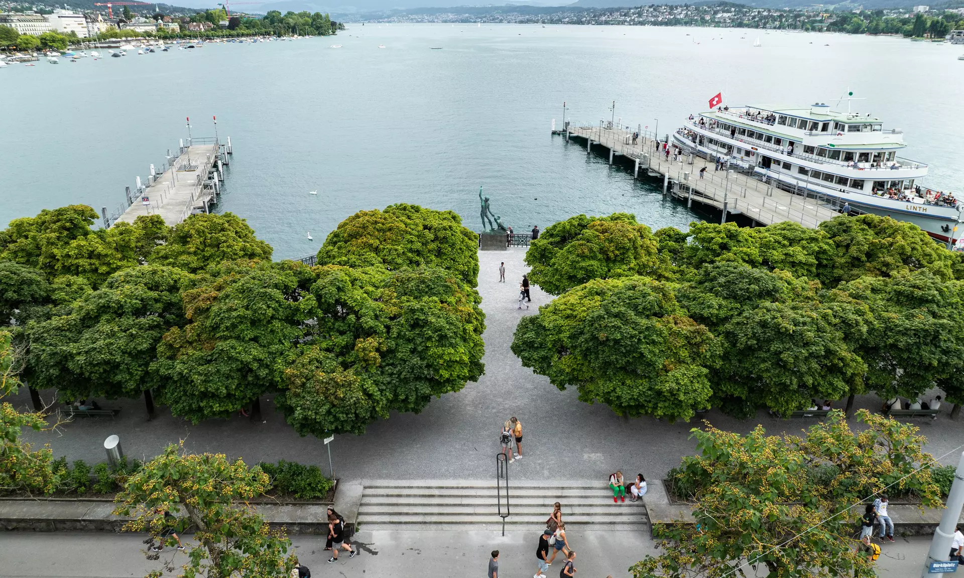 Bürkliterrasse – Zurich's Front Row Seat by the Lake | zuerich.com