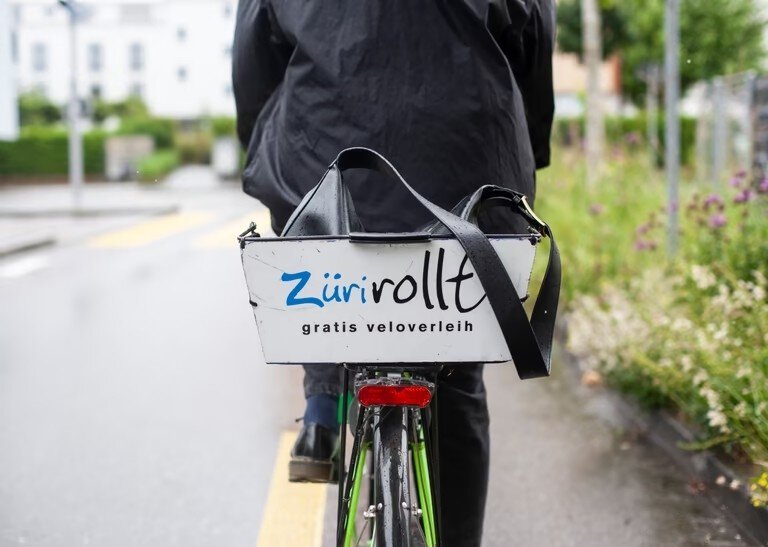 Züri rollt: a Zurigo le bici si noleggiano gratis